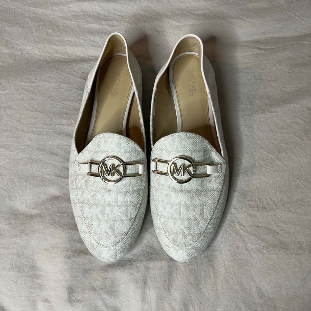 Micheal Kors Tracee Loafer Size 8
